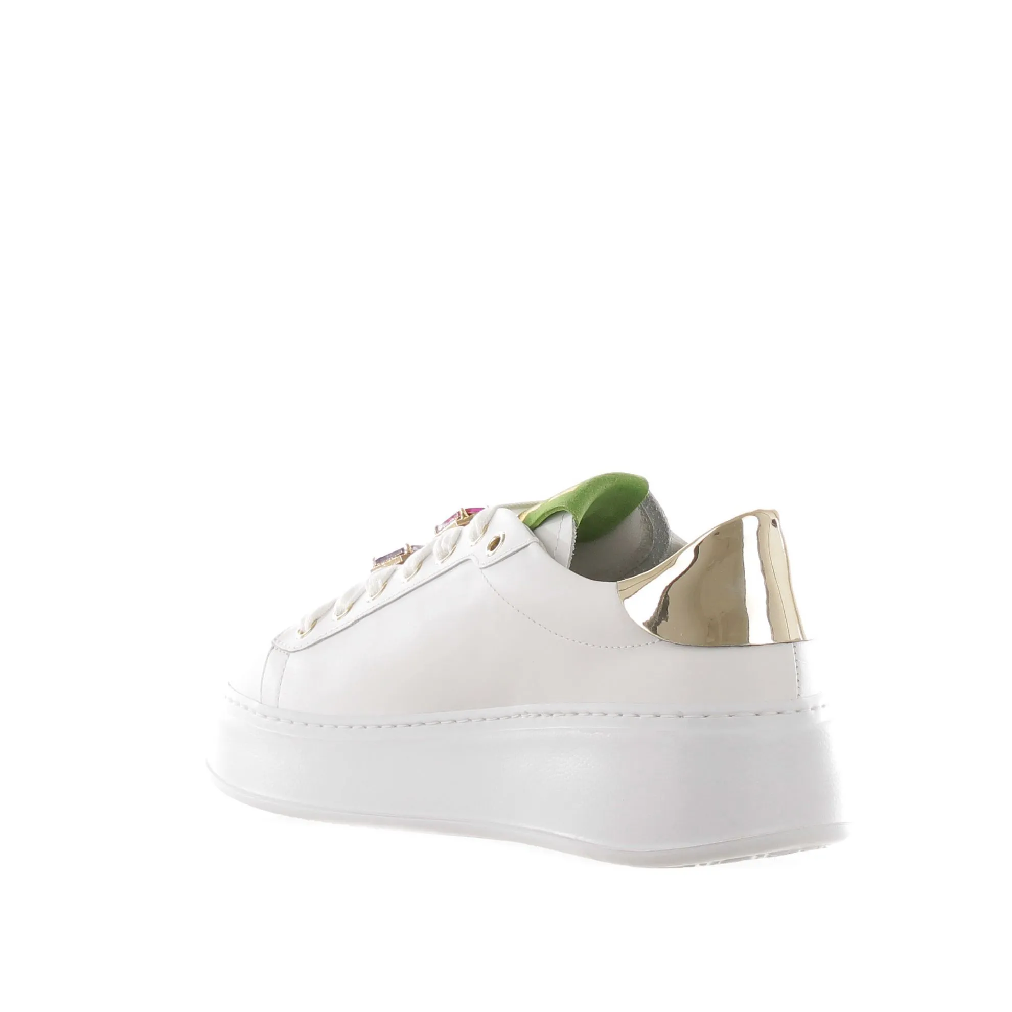 Sneaker in pelle con accessorio gioiello